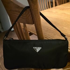 Vtg Prada Tessuto Black Nylon Lightweight Shoulder Bag 90s Excellent Condition